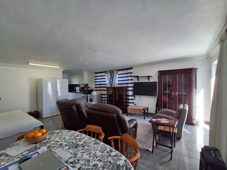 4 Bedroom Property for Sale in Stilbaai Wes Western Cape